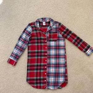 Lands' End Women’s flannel plaid nightshirt